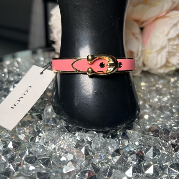 NWT COACH BANGLE BRACELET - Picture 1 of 5